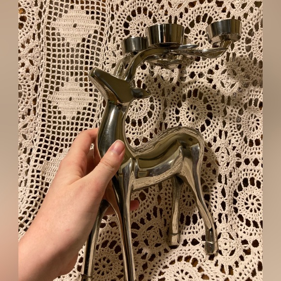 Reindeer Christmas Winter Tealight Candle Holder - Metal Tall Decor - Picture 3 of 15